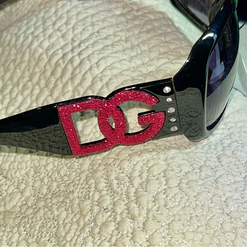 DG Bling Rhinestone Sunglasses 🕶️ Red ♥️